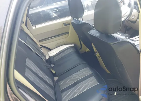 2011 Ford Escape Xlt from USA, damaged, VIN 1FMCU0D71BKB88586